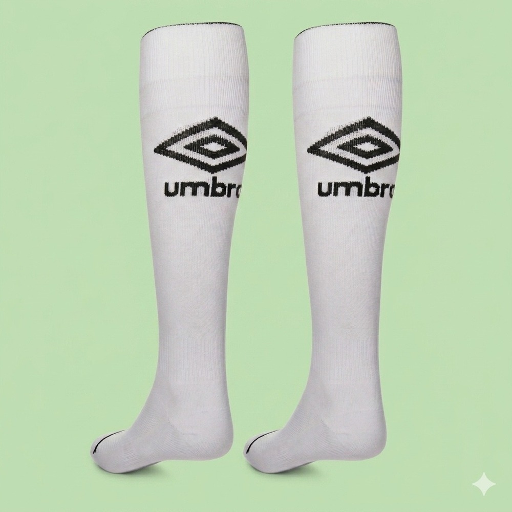 Umbro Soccer Socks Junior Size 3-9 White Lot of 3 Pairs NEW Athletic Youth